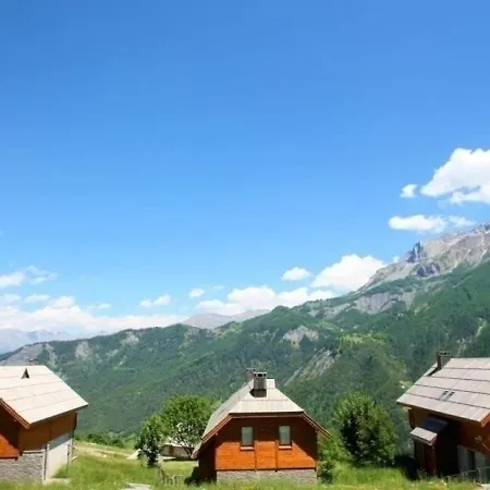 Alpesi faház Chalet En Bois Avec 3 Chambres